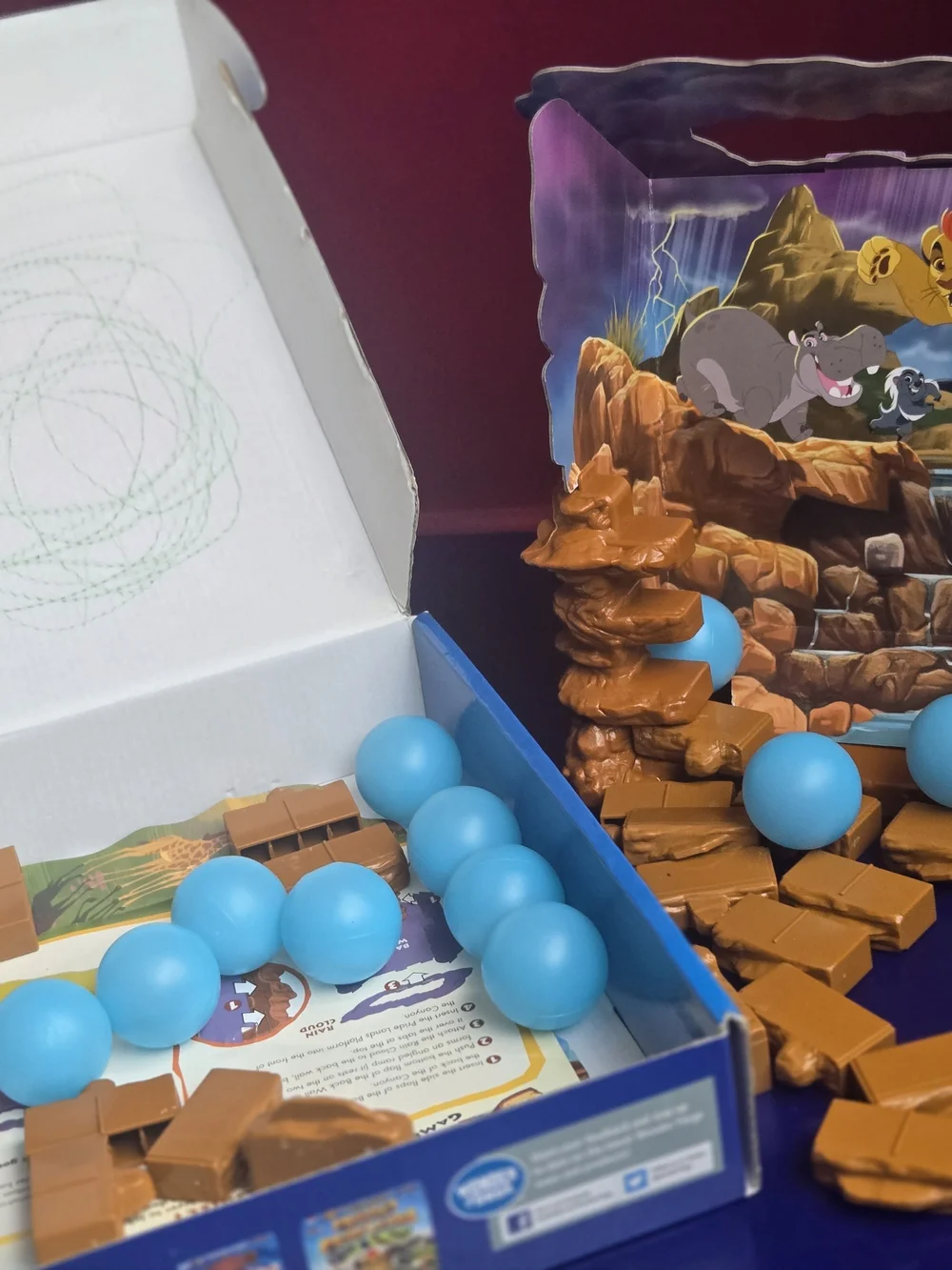Disney Jr The Lion Guard Boulder Burst Game (Age 4+)